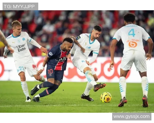 德甲焦点战得累斯顿迎战汉堡双方争夺季后赛名额的关键对决 德甲焦点战得累斯顿迎战汉堡双方争夺季后赛名额的关键对决