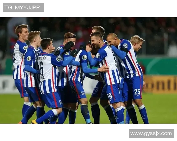 沙尔克04主场挽平柏林赫塔,保住不败纪录的精彩对决 沙尔克04主场挽平柏林赫塔,保住不败纪录的精彩对决