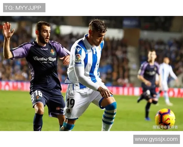 瓦伦西亚宣布重组管理层,力图扭转颓势 瓦伦西亚宣布重组管理层,力图扭转颓势