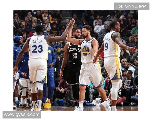 勇士与骑士激战正酣360直播全程回放精彩瞬间不容错过