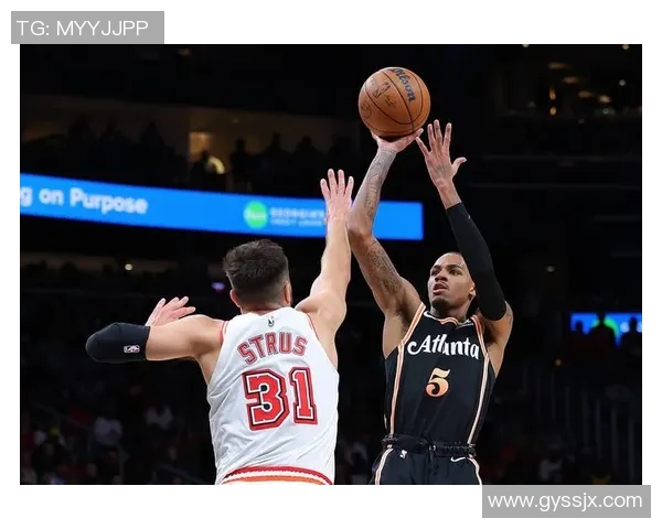 精彩对决NBA直播老鹰队挑战国王队全场比赛精彩瞬间回顾与分析