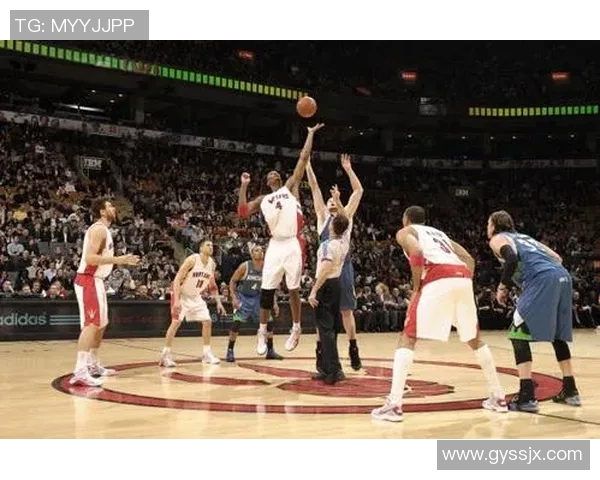 勇士与猛龙激战全场精彩回顾2018年12月13日篮球盛宴