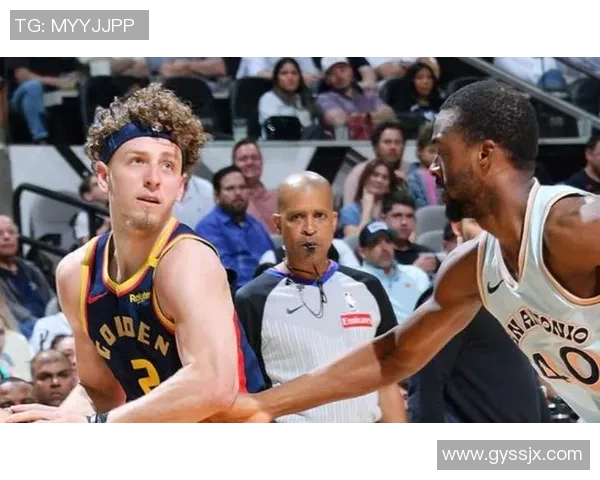 骑士与雄鹿激战精彩回顾2017年12月19日比赛全景分析与亮点总结 骑士与雄鹿激战精彩回顾2017年12月19日比赛全景分析与亮点总结