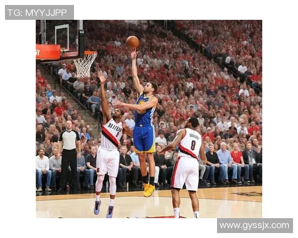 勇士与开拓者激战CCTV直播精彩回顾与赛后分析