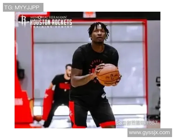 火箭队与雷霆队激战十月赛季揭幕战精彩回顾与分析