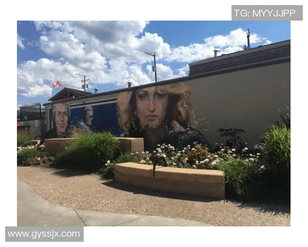 穆塞的传奇人生与音乐旅程:从小镇到国际舞台的蜕变与成就 穆塞的传奇人生与音乐旅程:从小镇到国际舞台的蜕变与成就